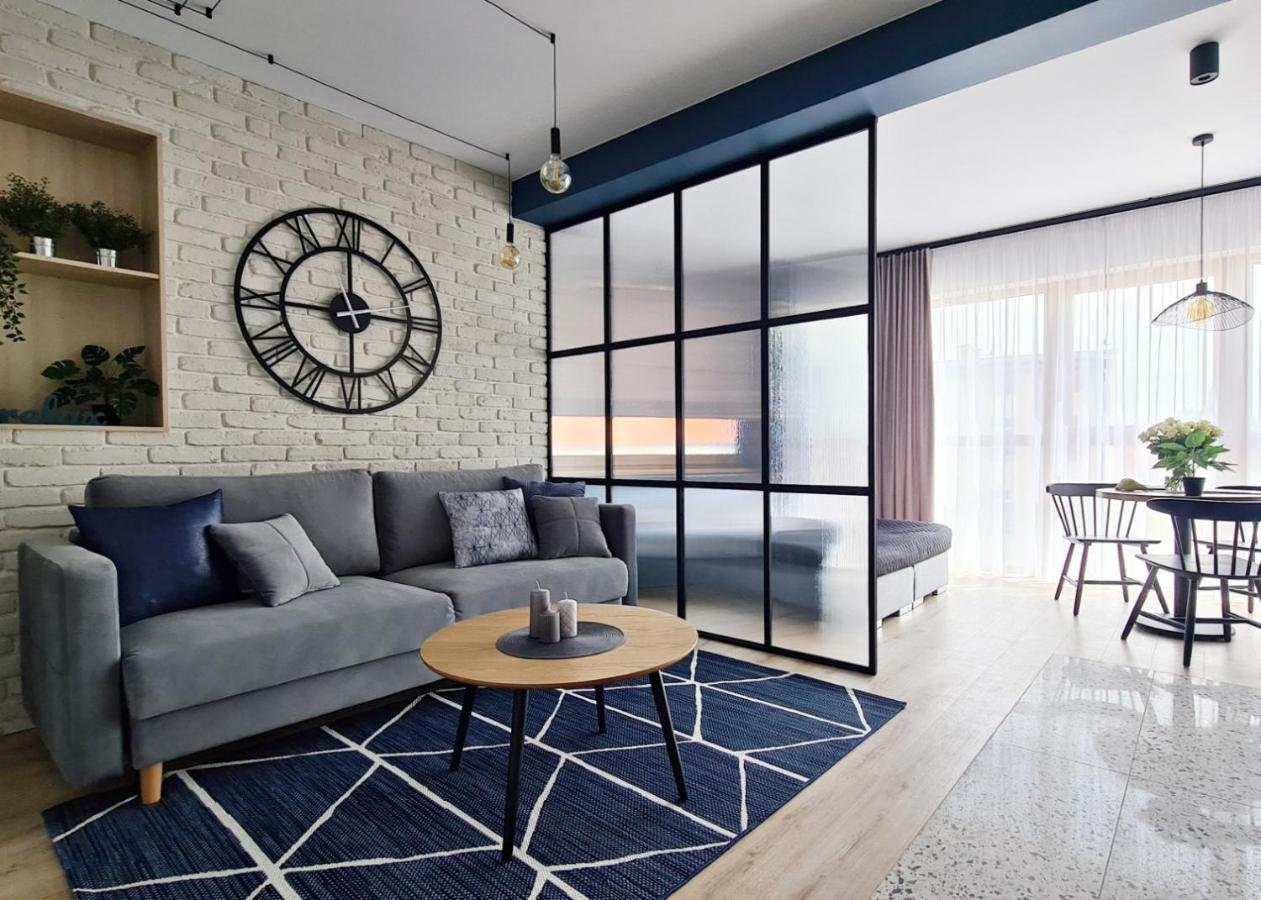 APARTAMENTY NADJEZIORNE z tarasem na dachu Ełk Exteriér fotografie